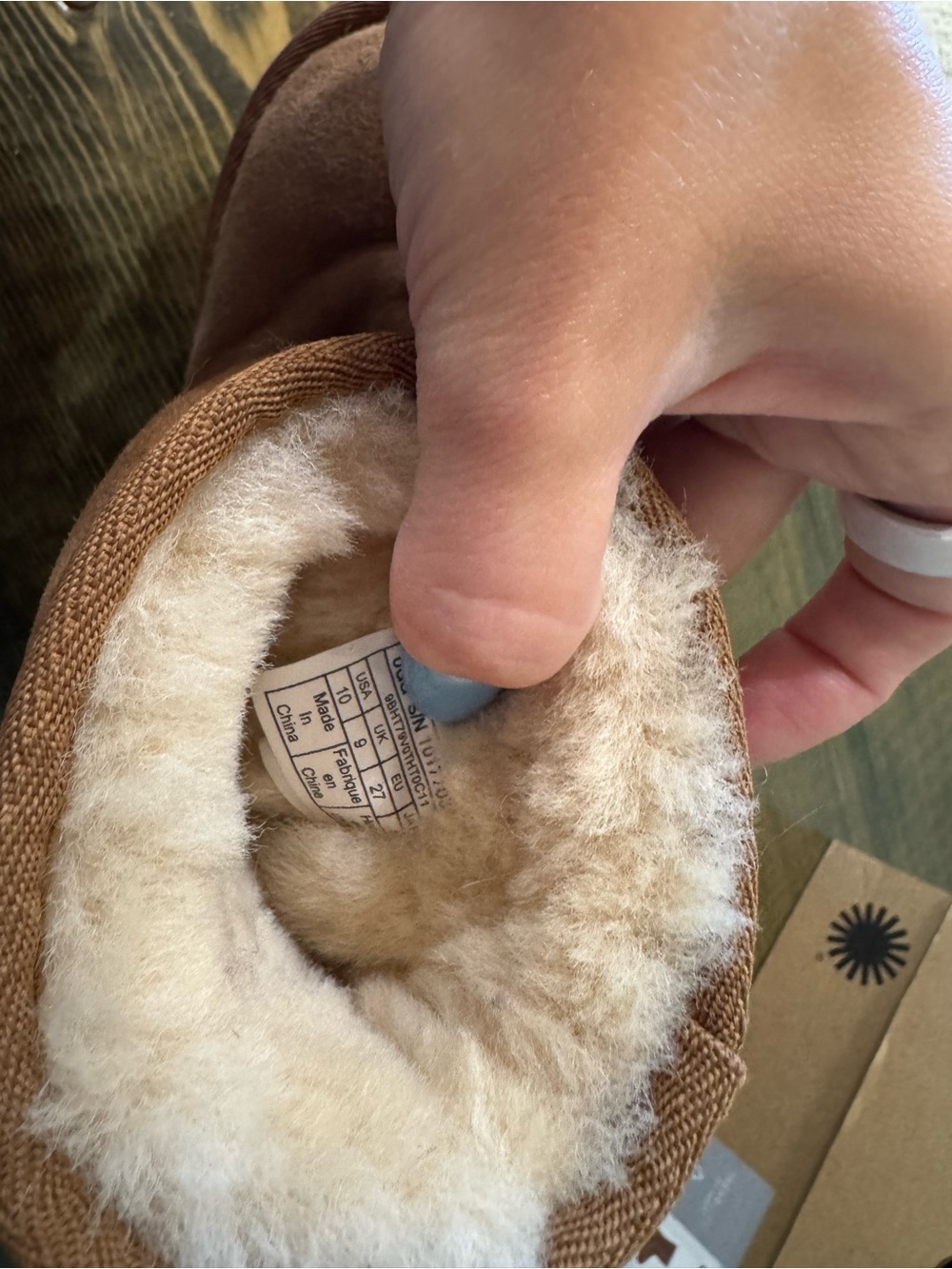 UGG Kids Classic II Boots - Picture 4 of 5